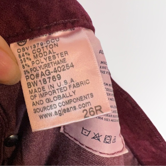 AG The Farrah High Rise Skinny Velvet Pants in Carmine. Size 26 - Picture 8 of 8